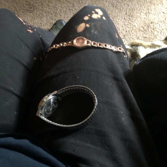 Washed and a car that has 200,100 miles on it - Picture 1 of 5